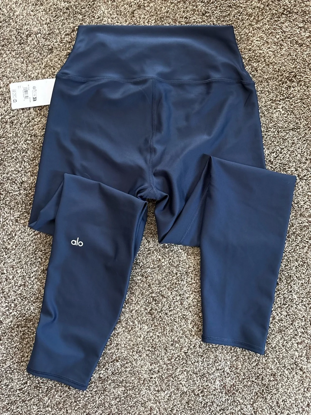 Alo 7/8 Navy Leggings Size L  NWT